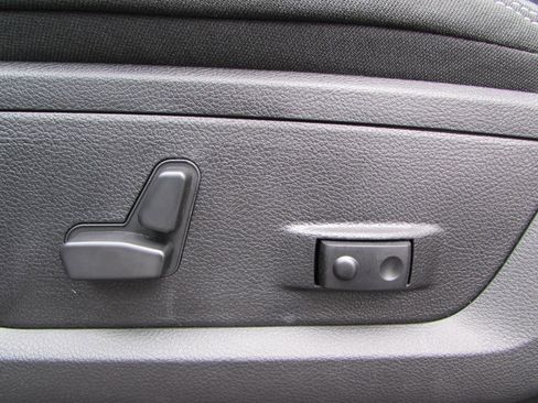 New 2026 RAM 2500 Big Horn image 21