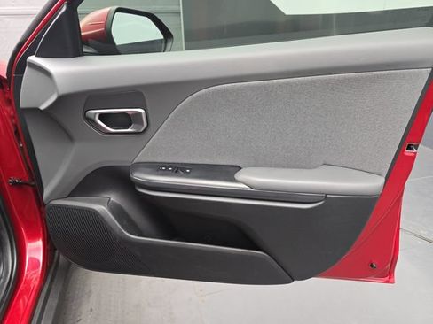 Used 2025 Kia K4 EX FWD image 50