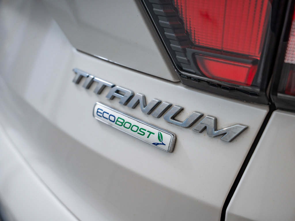Used 2018 Ford Escape Titanium FWD image 19