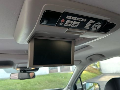 Used 2018 Honda Pilot Elite image 21