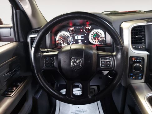 Used 2018 RAM 1500 Lone Star AWD/4WD image 13