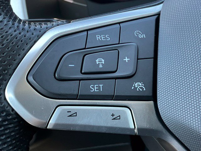 Certified 2023 Volkswagen Atlas SEL R-Line AWD/4WD image 29
