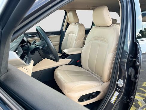Certified 2022 Jeep Grand Cherokee Limited RWD image 22