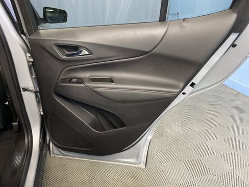 Used 2022 Chevrolet Equinox Premier image 41