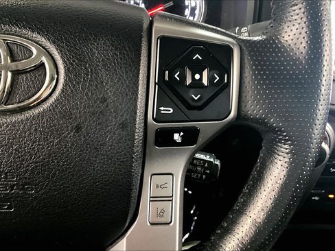 Used 2024 Toyota 4Runner Limited image 18