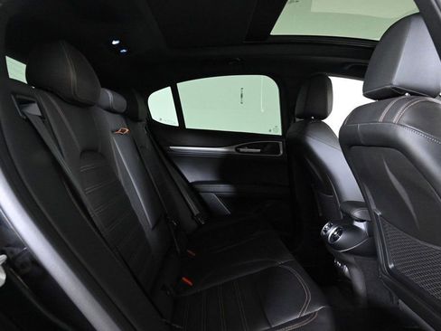 Used 2025 Alfa Romeo Stelvio Sprint image 16
