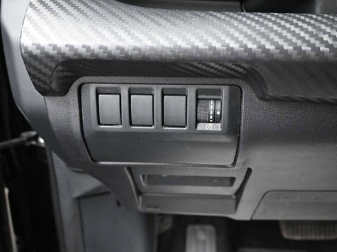 Used 2023 Subaru Ascent 8-Passenger AWD/4WD image 9