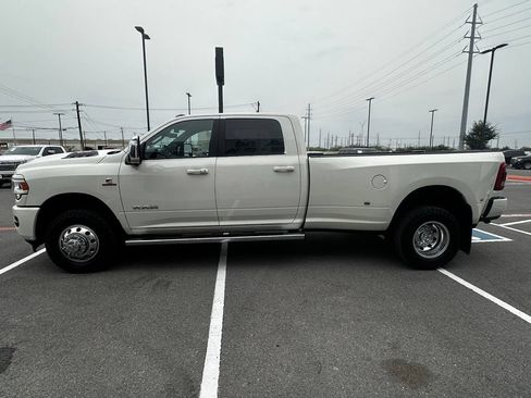 Used 2024 RAM 3500 Laramie w/ Sport Appearance Package AWD/4WD image 6