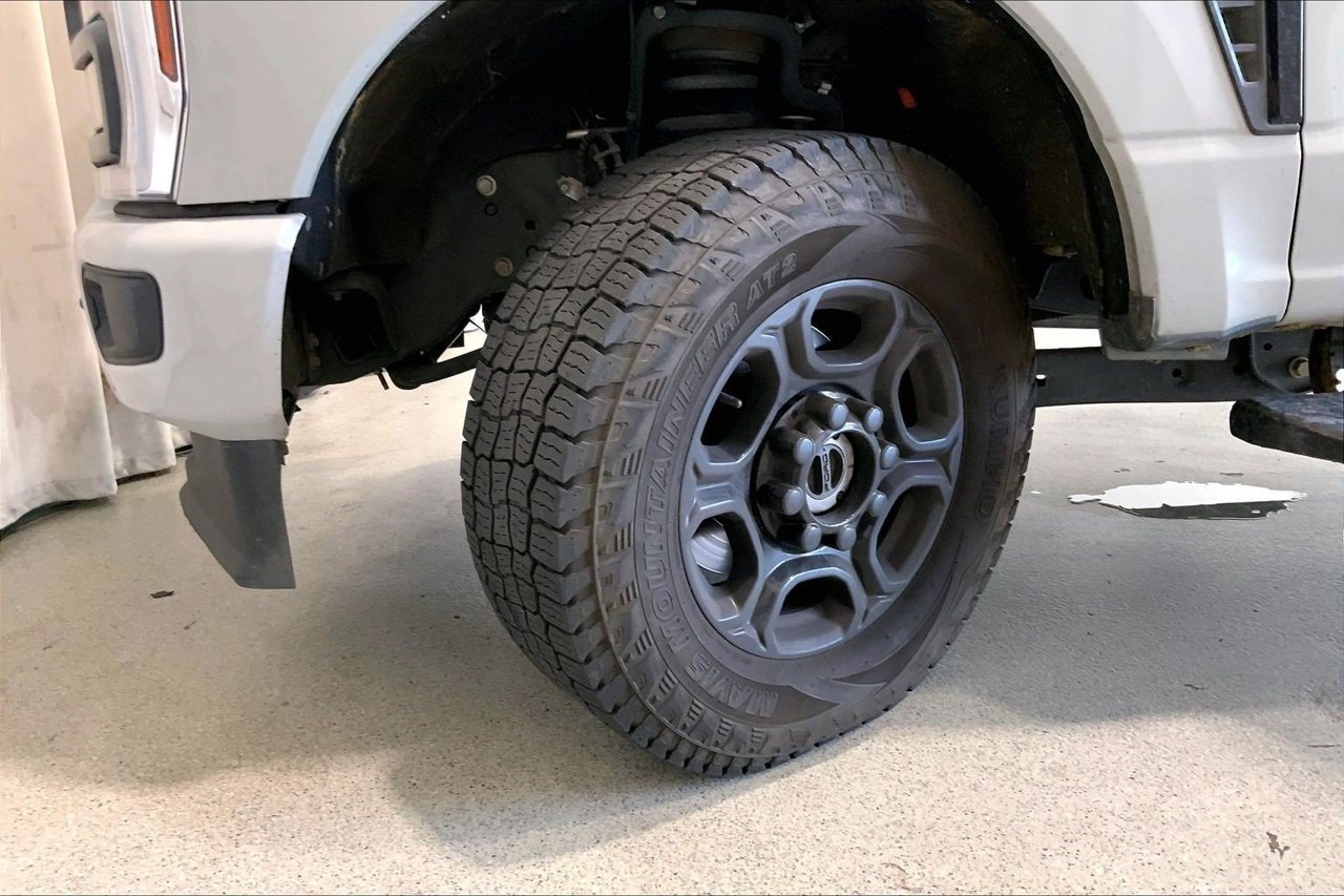 Used 2025 Ford F350 XL w/ STX Appearance Package AWD/4WD image 20