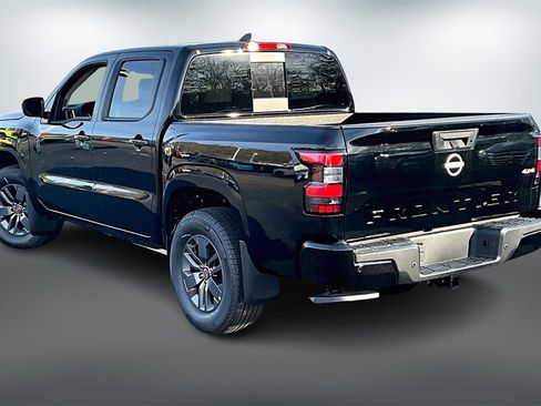 New 2026 Nissan Frontier SV w/ Tow Package image 3