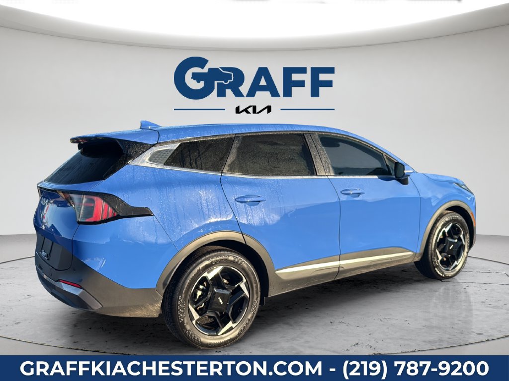Used 2026 Kia Sportage EX FWD image 15