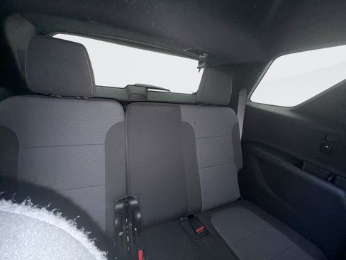 Used 2022 Chevrolet Traverse LT AWD/4WD image 22
