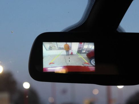 Used 2020 Dodge Journey SE w/ SE Popular Equipment Group image 21