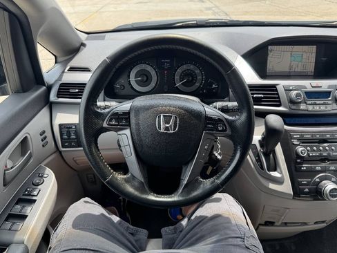 Used 2011 Honda Odyssey Touring image 22