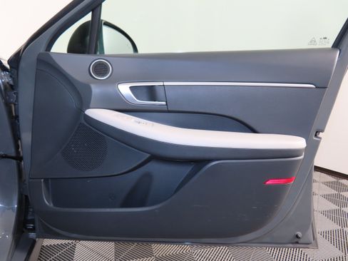 Used 2022 Hyundai Sonata SE image 28