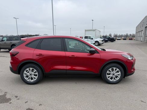 New 2026 Ford Escape Active FWD image 32
