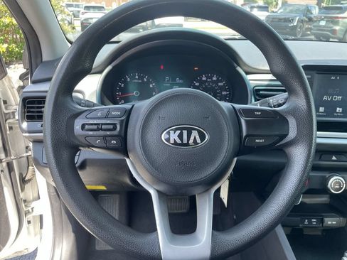 Used 2020 Kia Rio LX FWD image 14
