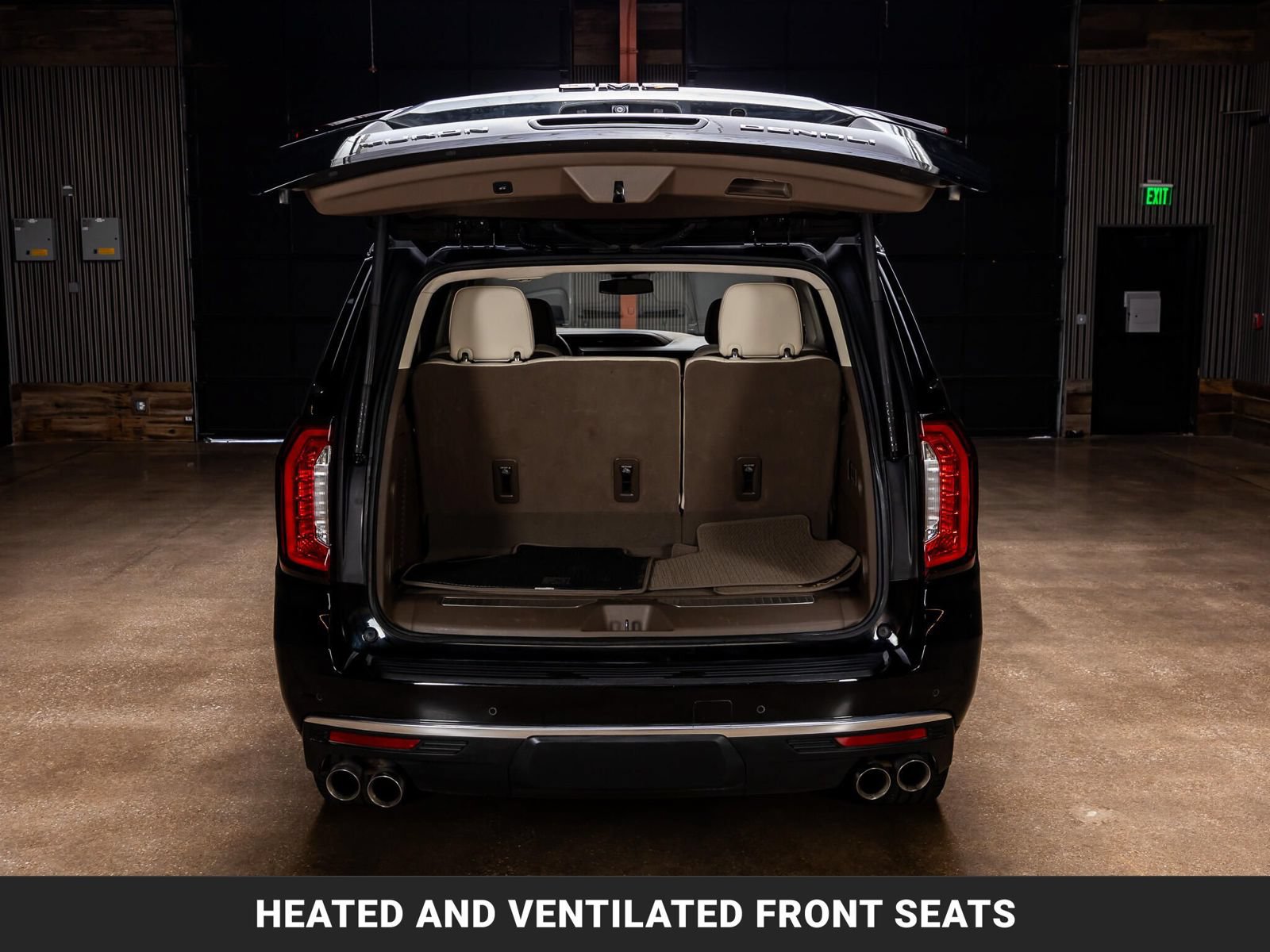 Used 2023 GMC Yukon Denali AWD/4WD image 8
