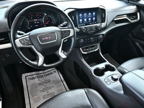 Used 2024 GMC Terrain SLT AWD/4WD image 22