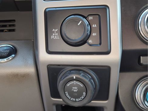 Used 2018 Ford F150 Lariat w/ Equipment Group 502A Luxury AWD/4WD image 20