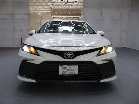 Used 2021 Toyota Camry LE FWD image 2