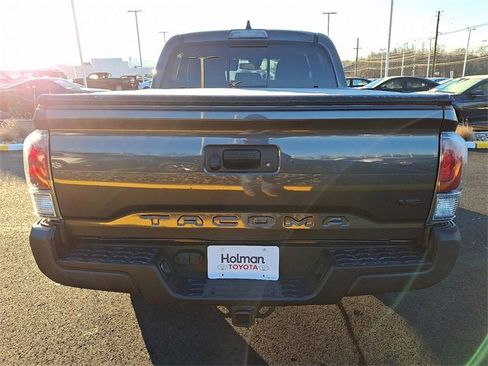 Certified 2023 Toyota Tacoma TRD Off-Road image 6