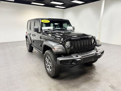 Used 2022 Jeep Wrangler Unlimited Sport image 8