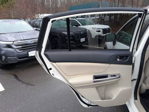 Used 2015 Subaru Crosstrek 2.0i Premium w/ Moonroof Package image 29