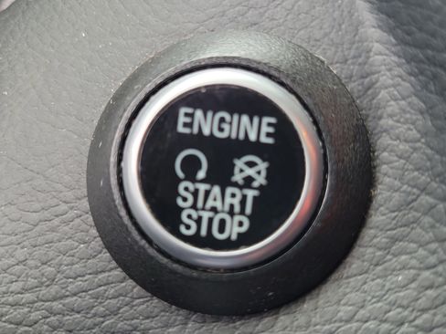 Used 2018 Ford Focus ST image 32