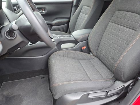 Used 2023 Honda HR-V Sport image 27