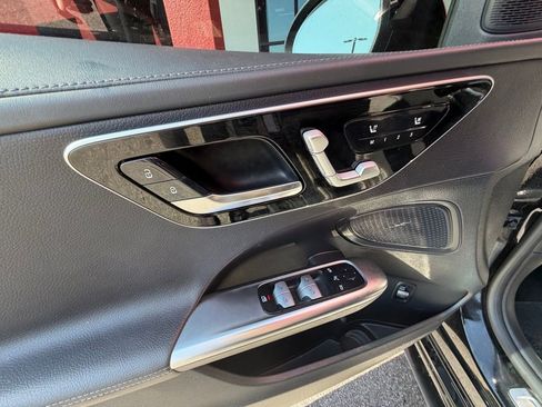 Used 2022 Mercedes-Benz C 300 Sedan image 13