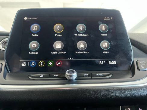 Used 2025 Chevrolet Blazer LT FWD image 62