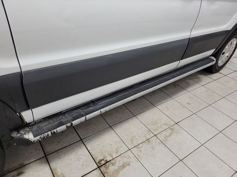 Used 2024 Ford Transit 250 Low Roof w/ Exterior Upgrade Package image 12