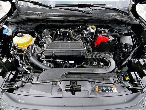Used 2023 Ford Escape Active w/ Tech Pack #1 AWD/4WD image 5