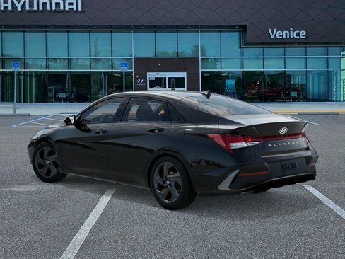 New 2026 Hyundai Elantra Sport FWD image 5
