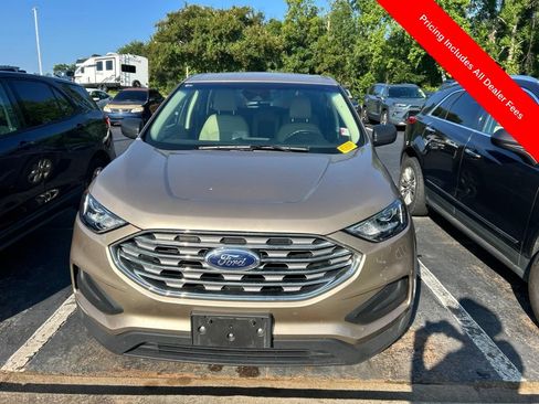 Used 2020 Ford Edge SE FWD image 11