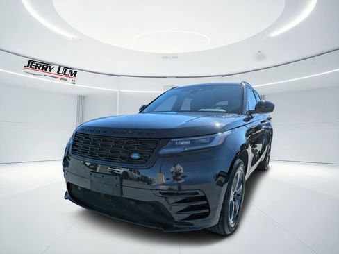Used 2025 Land Rover Range Rover Velar Dynamic SE image 5