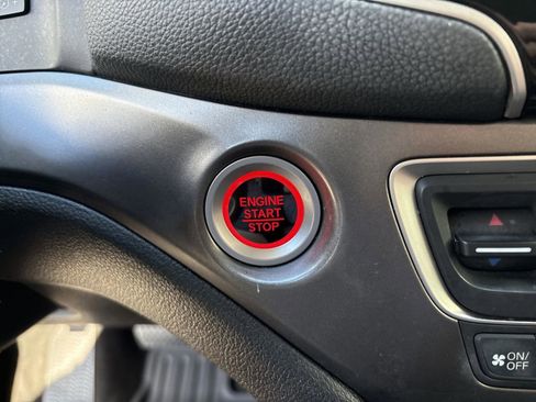 Used 2019 Honda Pilot EX-L image 32