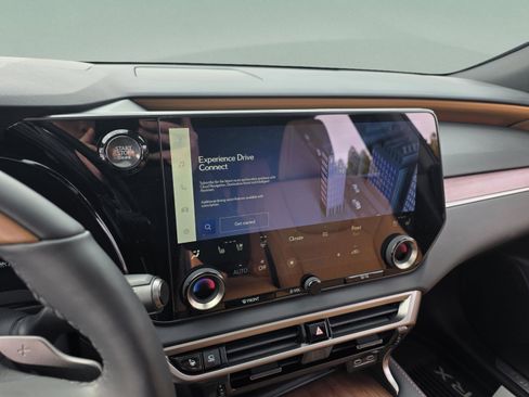 Used 2025 Lexus RX 350 AWD image 16