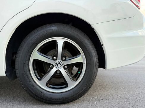 Used 2015 Honda Civic SE image 15