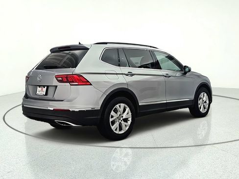 Used 2021 Volkswagen Tiguan SE FWD image 6