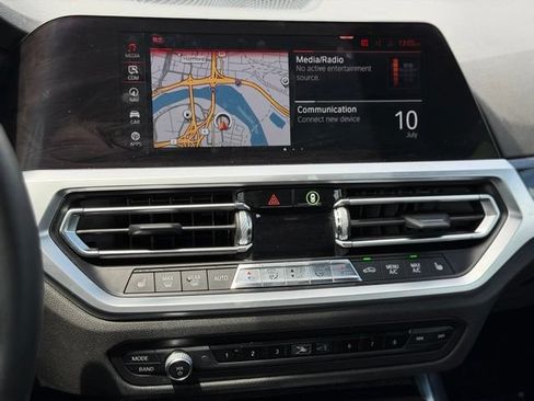 Used 2019 BMW 330i xDrive Sedan w/ Convenience Package AWD/4WD image 28