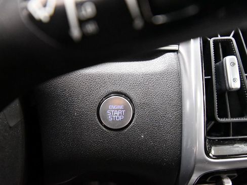 Certified 2023 Kia Sorento SX AWD/4WD image 27