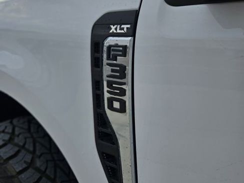 Used 2026 Ford F350 XLT image 10