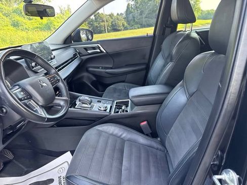 Used 2022 Mitsubishi Outlander SE FWD image 18