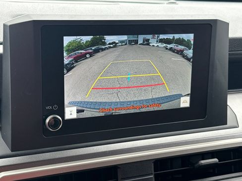 Used 2026 Toyota 4Runner SR5 AWD/4WD image 24