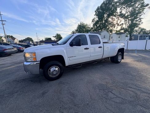 Used 2007 Chevrolet Silverado 3500 LT AWD/4WD image 78
