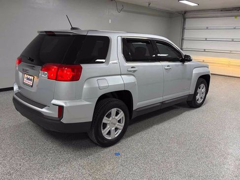 Used 2016 GMC Terrain SLE FWD image 3