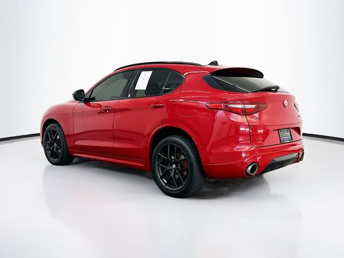 Used 2021 Alfa Romeo Stelvio Ti w/ Nero Edizione AWD/4WD image 5