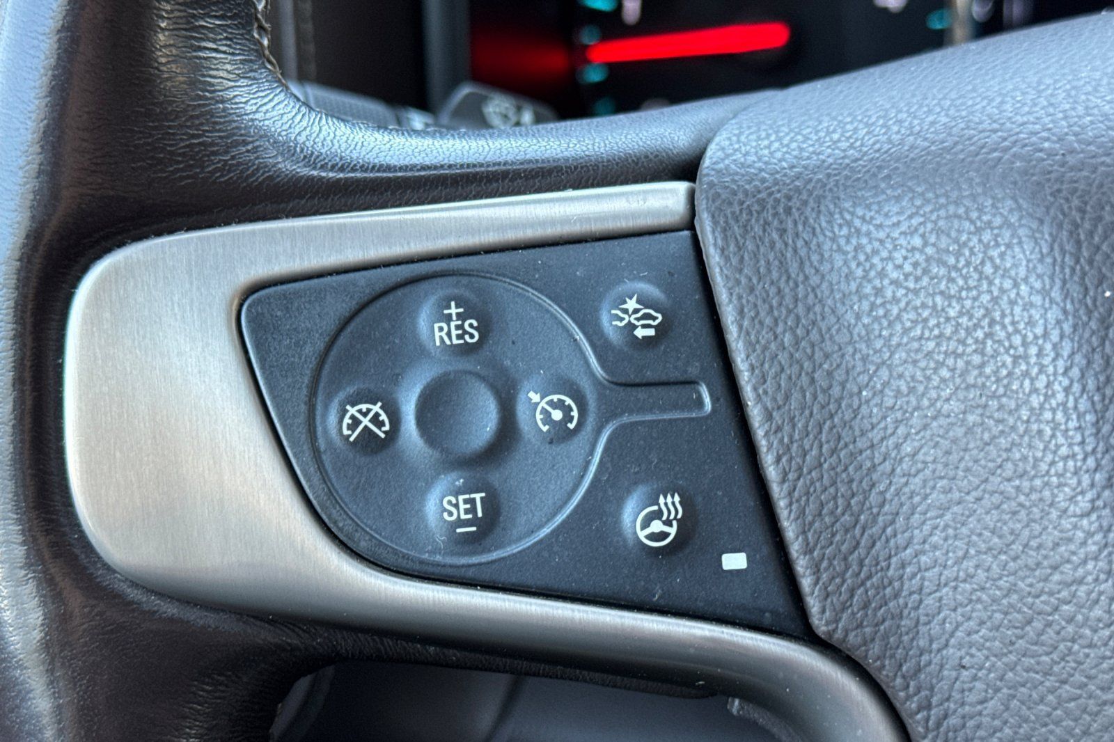 Used 2019 GMC Sierra 2500 Denali w/ Duramax Plus Package AWD/4WD image 25